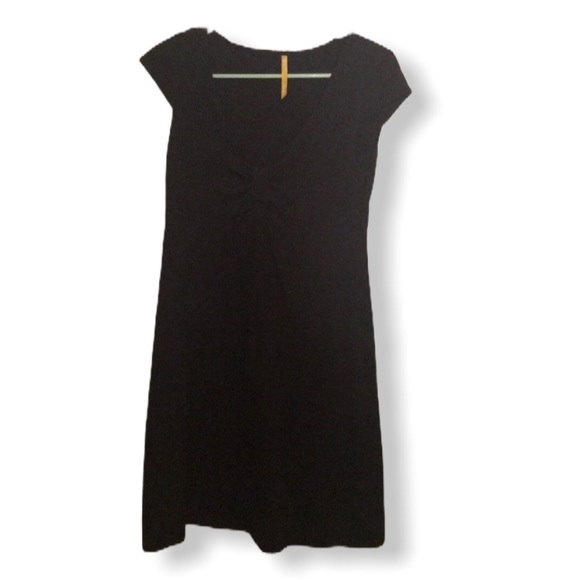 Lole Dresses & Skirts - Lolë casual short sleeve comfy black dress S
